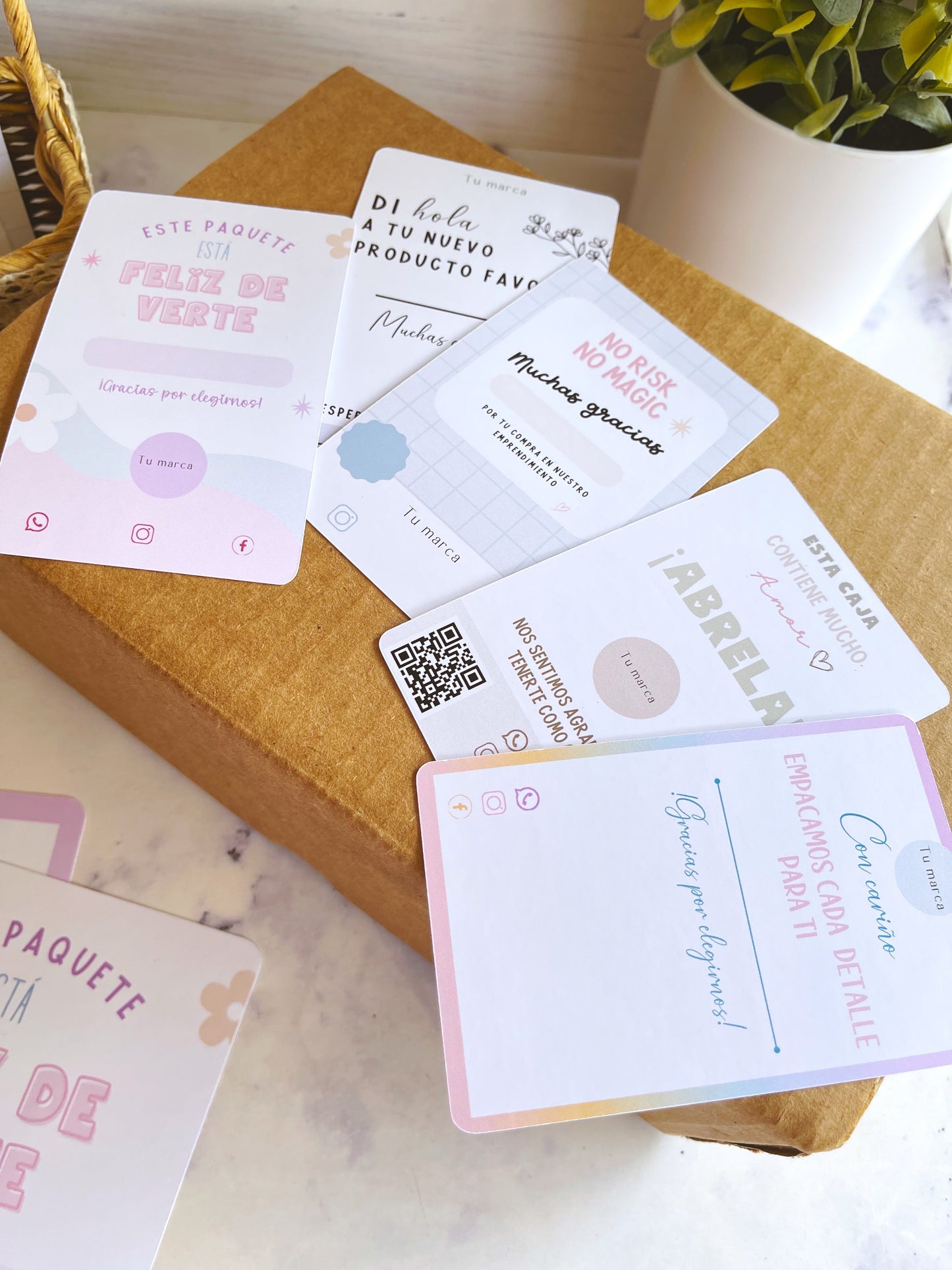 Etiquetas para sellar sus cajas