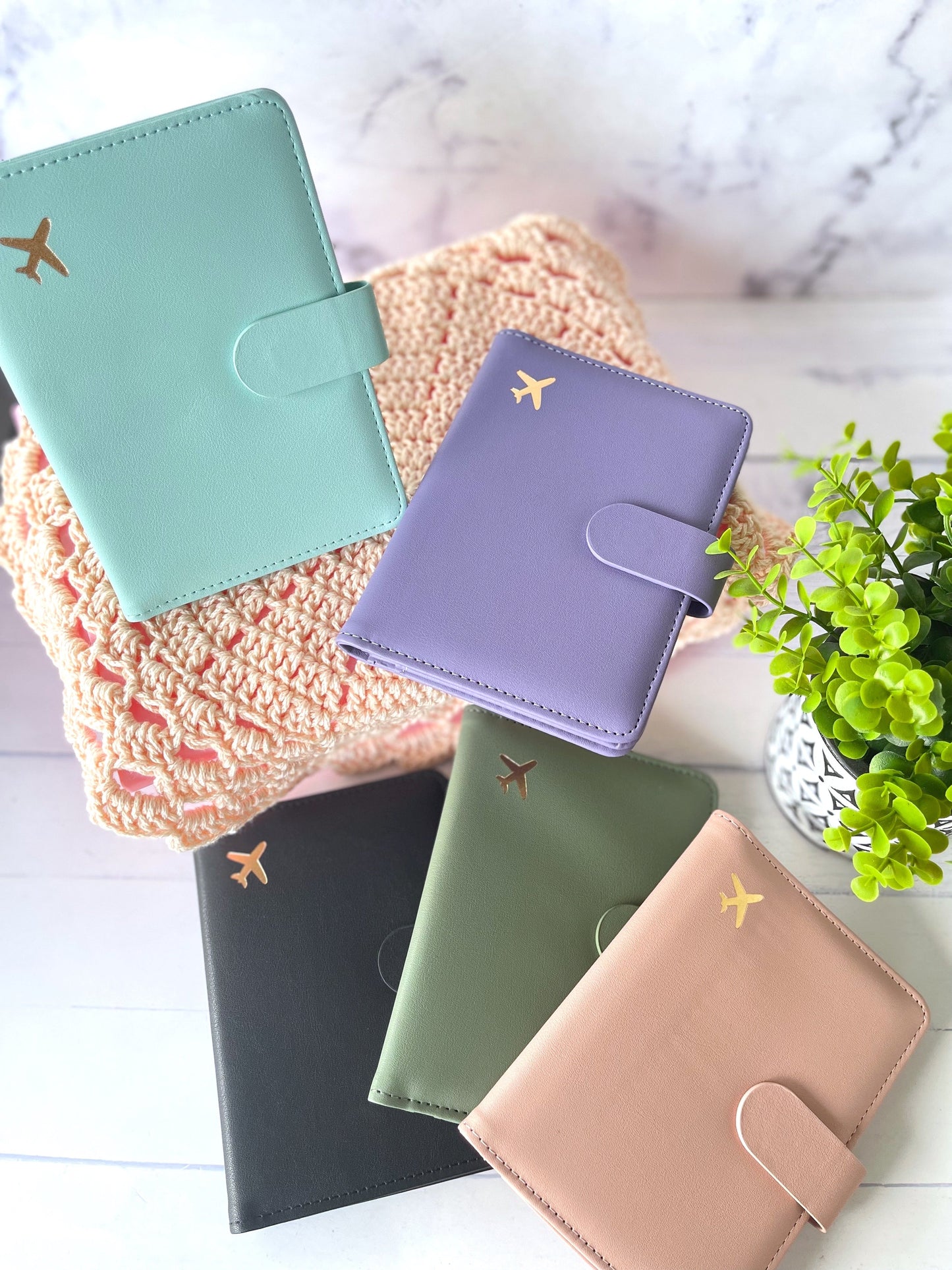 Porta pasaportes negro